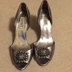 Badgley Mischka Lacie Silver Jeweled Pumps 8 1/2 M